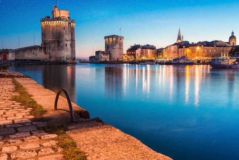 vue sur les tours de la rochelle - salle de séminaire la rochelle