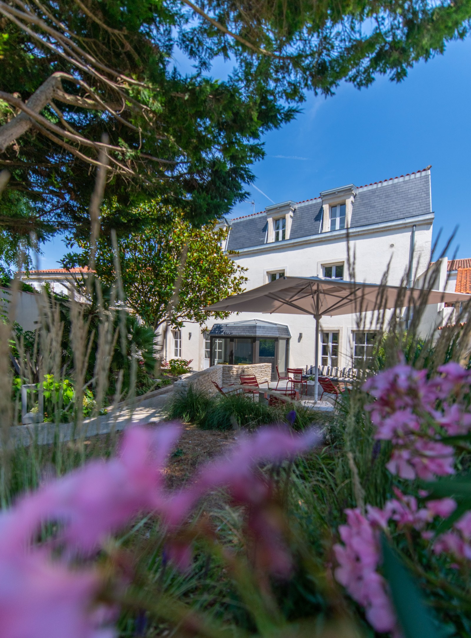 2 La Maison Saint Nicolas Hotel 4 etoiles seminaire la rochelle Privatisation